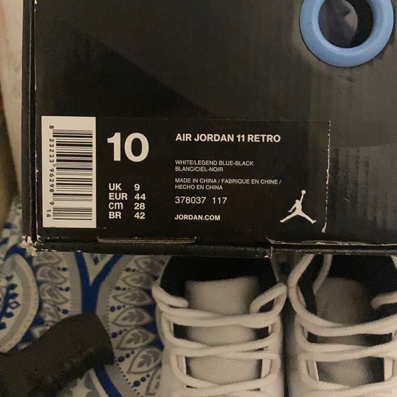 (SOLD) Jordan 11 legend blue - Picture 6 of 6
